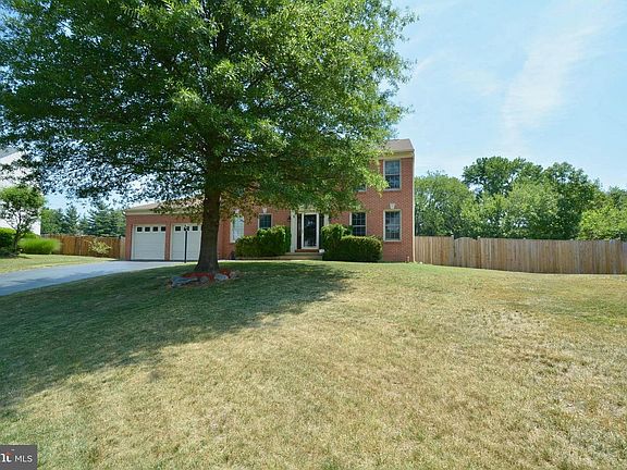 4th image of 3750 Bogner Dr