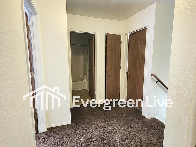 124 Raven Dr — Photo 23