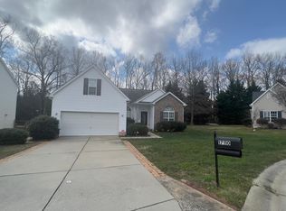 17110 Cambridge Woods Ct #17110, Charlotte, NC 28277