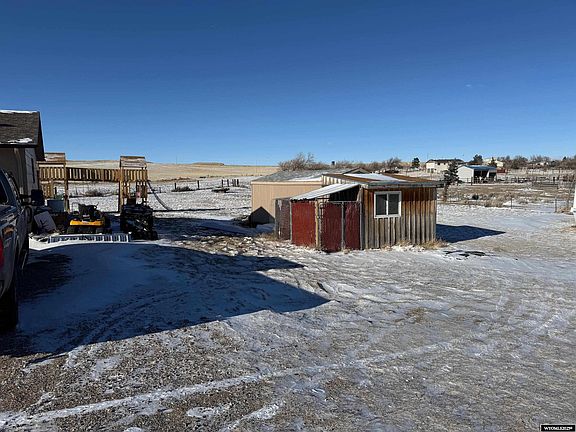 4th image of 35 Cougar Rd