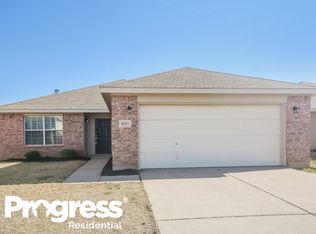 9217 Saint Martin Rd, Fort Worth, TX 76123