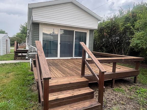 3rd image of 2408 25th St Lot 37