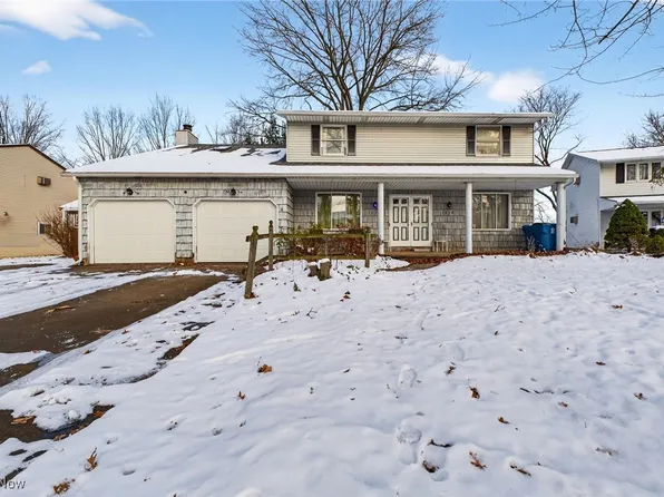 1310 Lindenwood Ct, Lorain, OH 44053