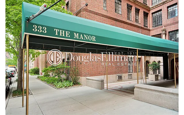 Rented by Douglas Elliman | media 31