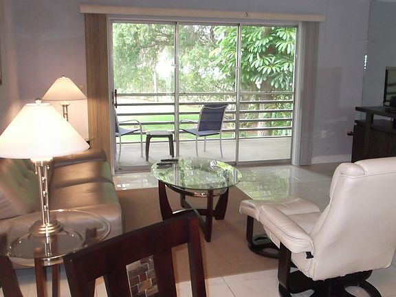 3rd image of 1901 Indian River Blvd Unit 202