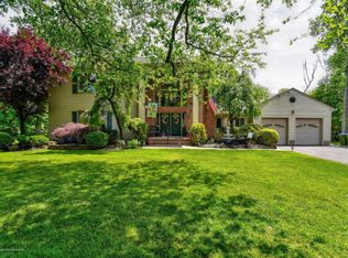49 Calvert Ave W, Edison, NJ 08820