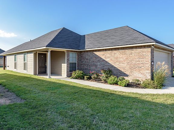 2nd image of 3472 Grand Cane Ln
