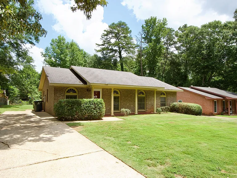 1109 Drew Ln — Photo 18