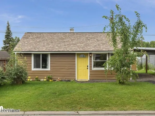 1412 Elmendorf Dr, Anchorage, AK 99504