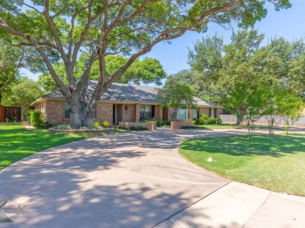 2014 Brook Hollow Dr, Abilene, TX 79605
