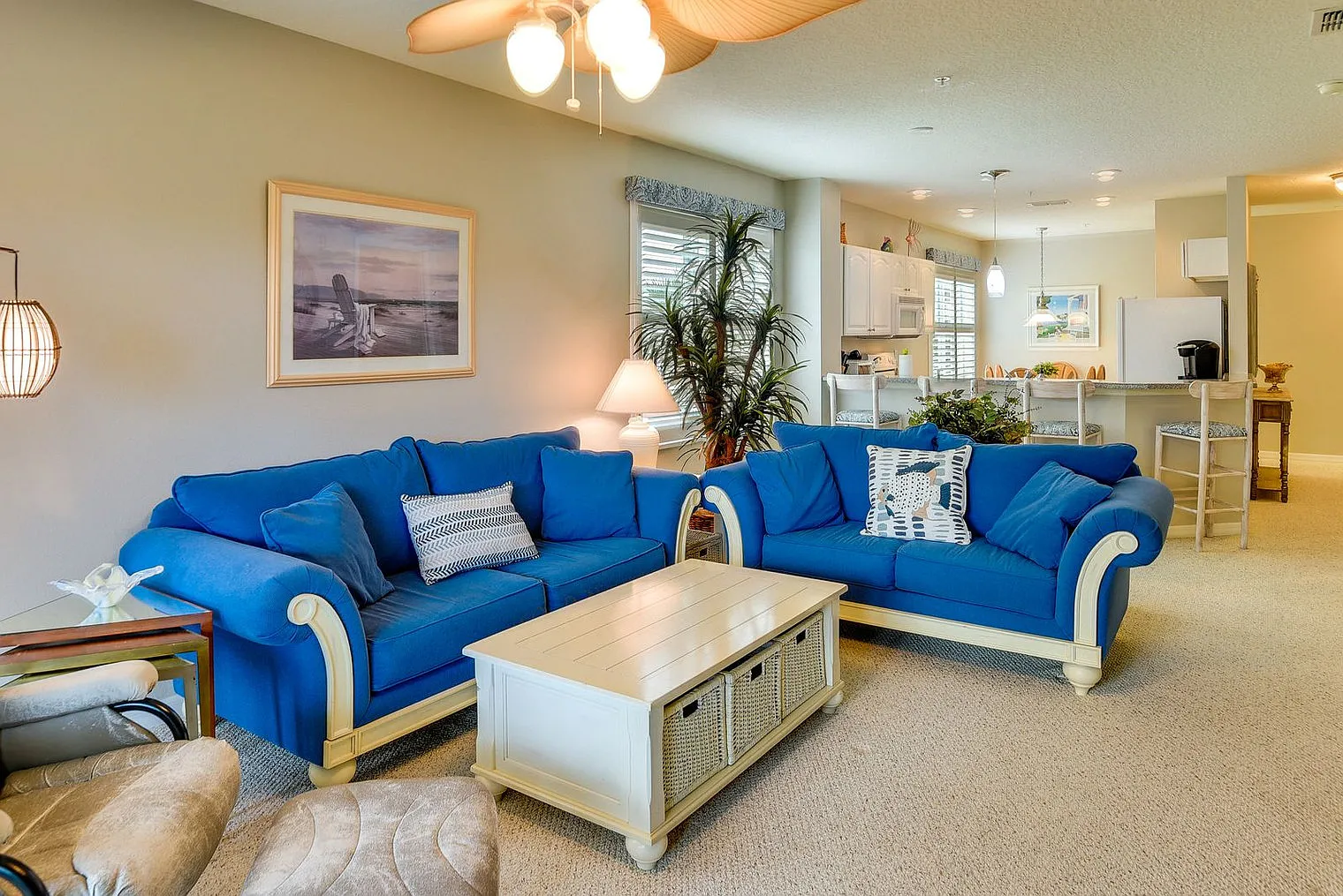 3 bed, 2.0 bath, 1711 sqft, $4,419 — Photo 1