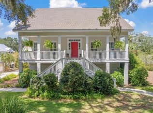 211 McIntosh Ave, Saint Simons Island, GA 31522