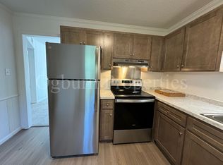 210 Mayberry Ave #0, Mount Airy, NC 27030