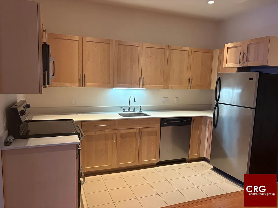 407 Washington St #503