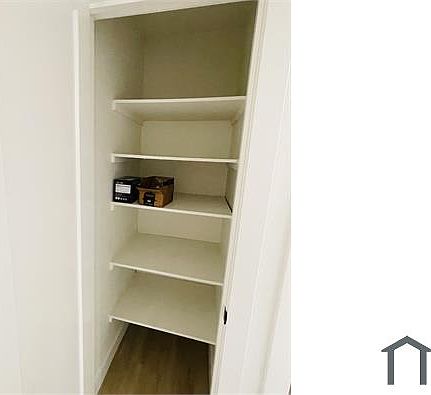 4th image of 6301 Morgan Pl #6301