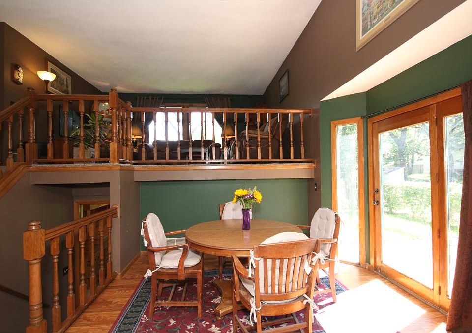 1st image of 6617 Oak Ridge Ct