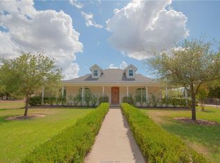6659 Castenson Rd, Bryan, TX 77808