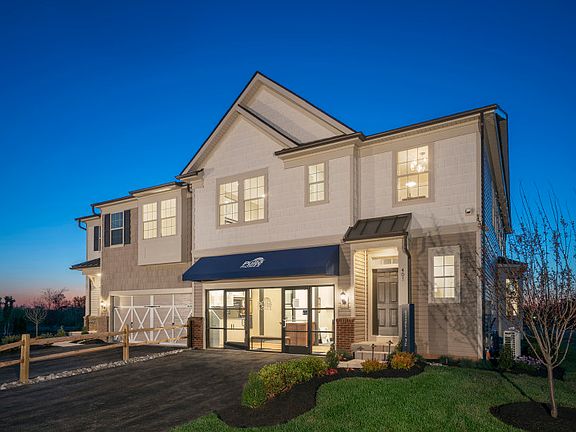 New Construction Northbrook Carriage Townhome