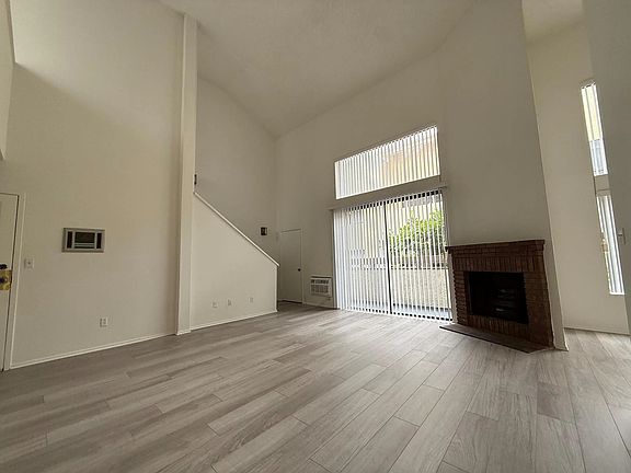 4th image of 1254 S Saltair Ave APT 203