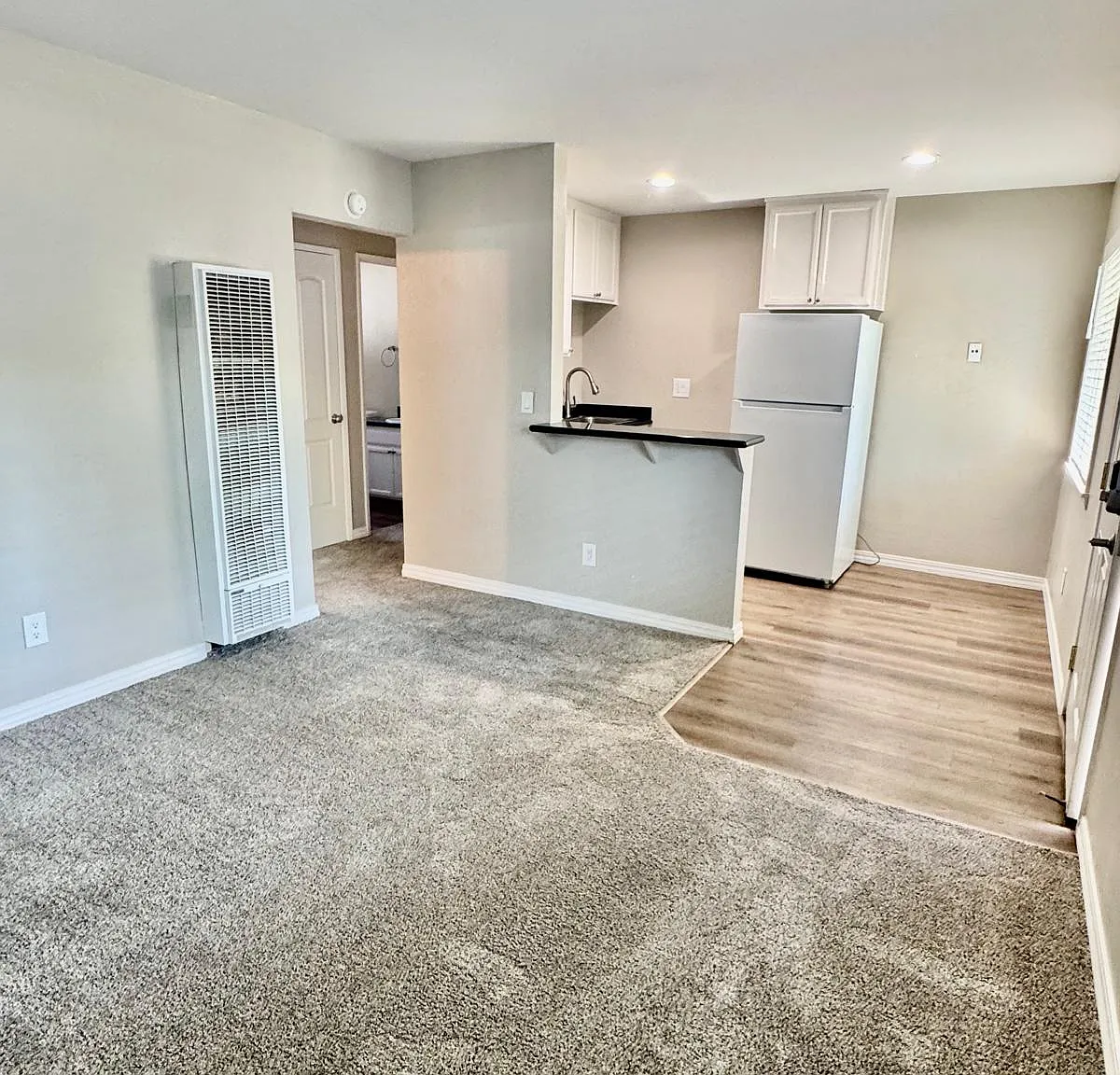 Beautiful 1-Bedroom Apartment in Glen Ellen Single-Level Living! — Photo 2