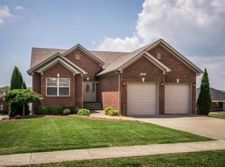 193 Stone Meadow Dr, Mount Washington, KY 40047