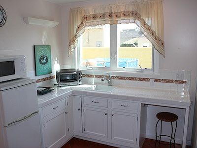 5th image of 2615 S Bedford St