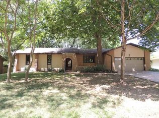 5065 S Sycamore Ave, Springfield, MO 65810