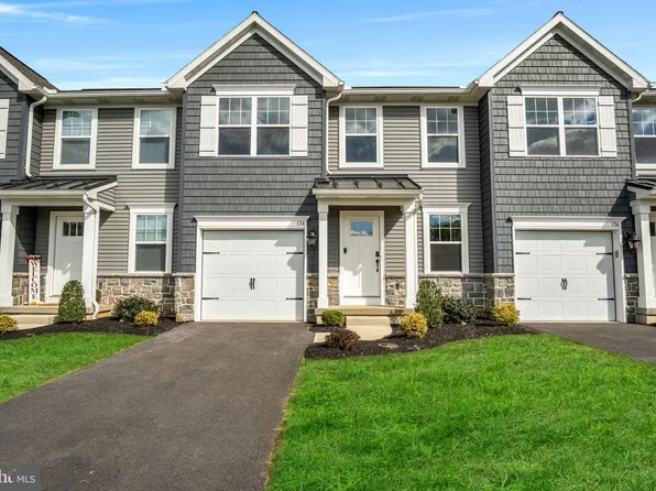 134 Beech Tree Ct #136-07, Annville, PA 17003