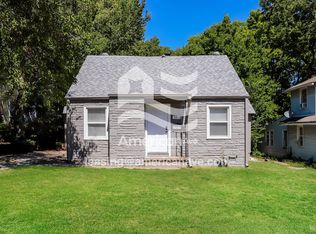 3810 E 53rd Ter, Kansas City, MO 64130