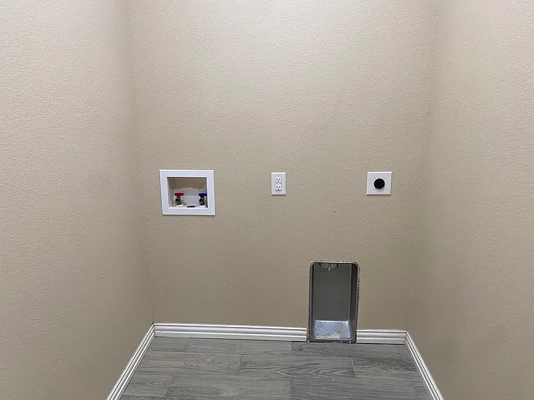 306 S Preston Rd #9 — Photo 9