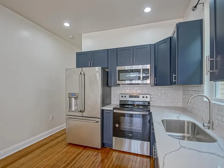 631 S Pierce St — Photo 8