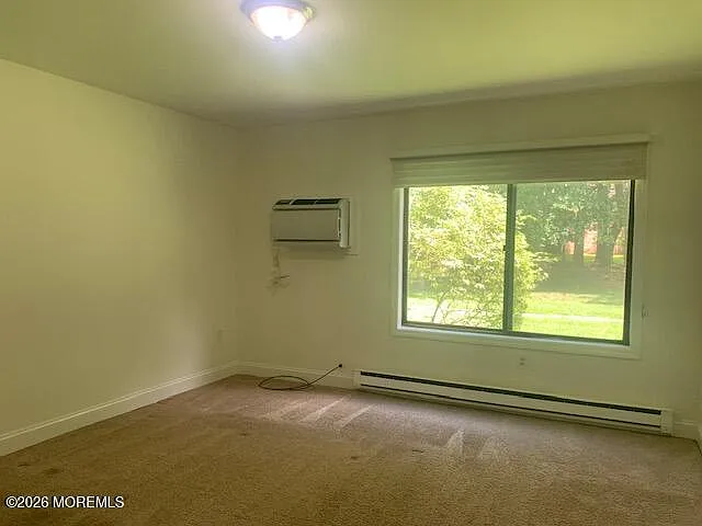 130 Amberly Dr #H — Photo 9