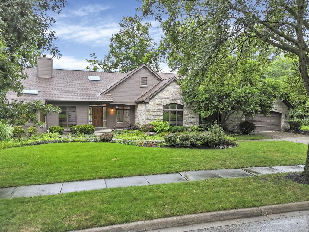 Real estate listing image