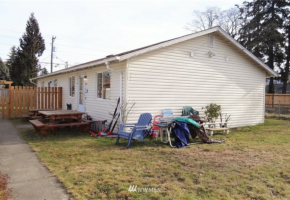1st image of 4331 4333 S Cedar