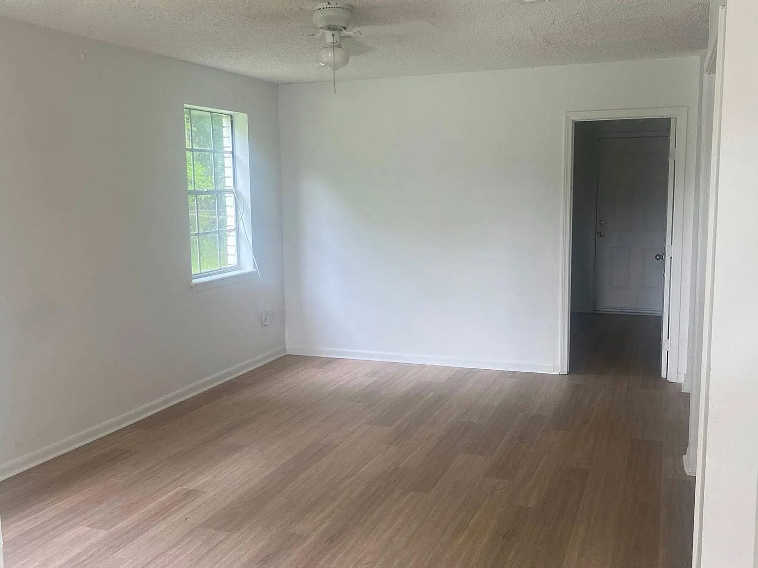 300 Rials Dr - A — Photo 2