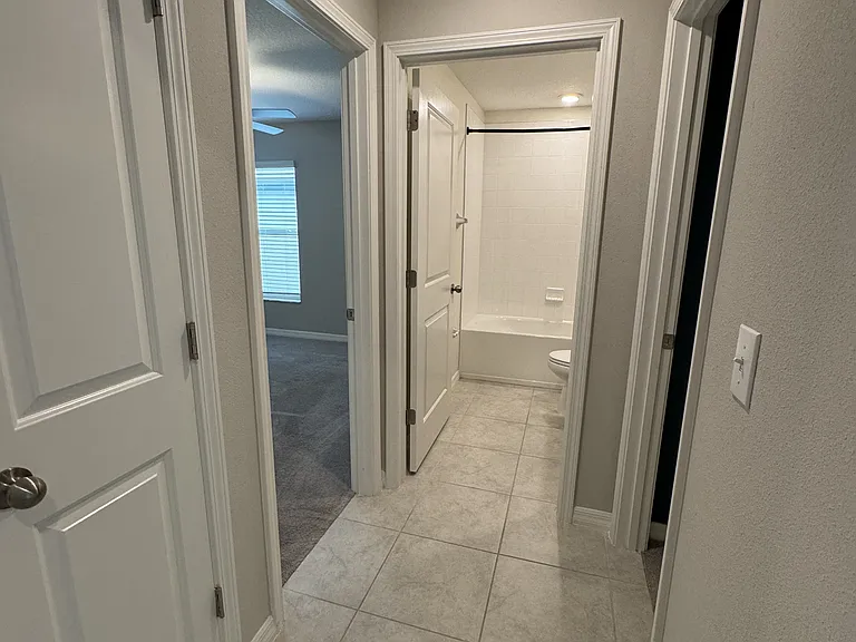 13009 Majestic Garden Ln — Photo 25