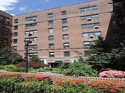 1st image of 6735 Yellowstone Blvd APT 6E