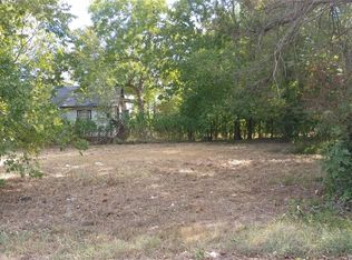 604 Ashville St, Navasota, TX 77868