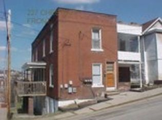 227 Chestnut St APT 3, Jeannette, PA 15644