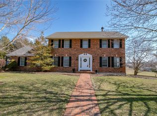 306 W Ridge Dr, Columbia, IL 62236