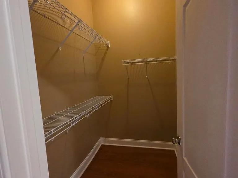 9 Haven Point — Photo 18
