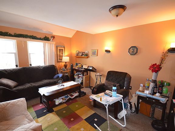 3rd image of 29B Pond Way #29B