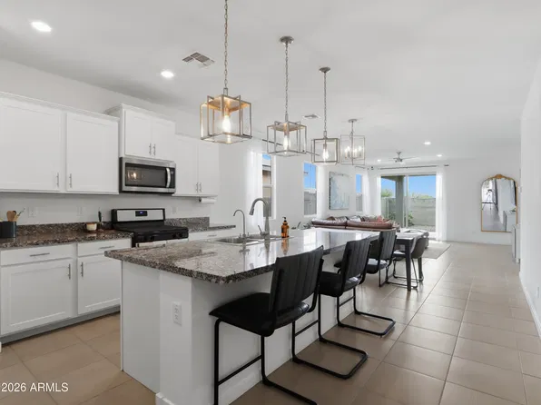 14449 W BUCKSKIN Trail, Surprise, AZ 85387