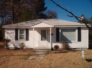 5440 Pinecrest St, Hope Mills, NC 28348