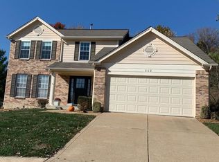 308 Summit Heights Ct, Fenton, MO