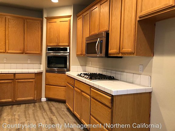 5th image of 450 Placer Creek Dr