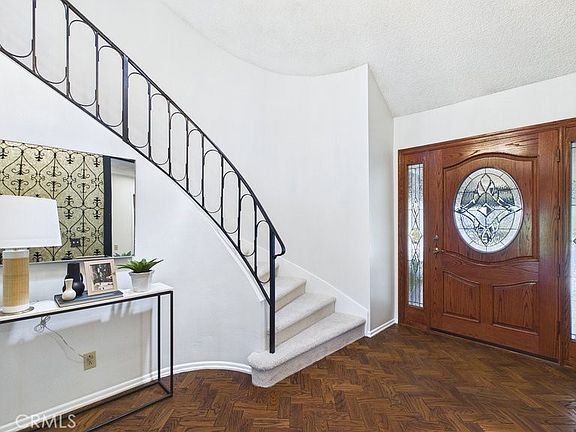 4th image of 24187 Avenida Crescenta
