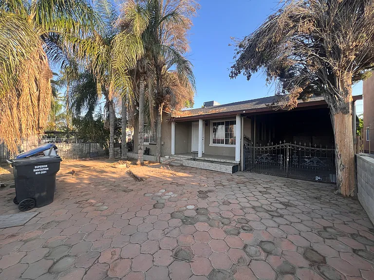 2810 Center St — Photo 23