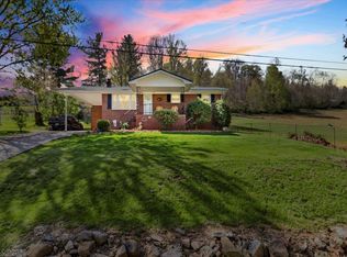 1331 Spruce Run Rd, Newport, VA 24128