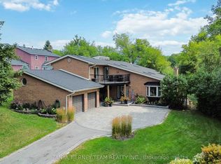 4883 Old Brock Rd, Pickering, ON L1Y1A6